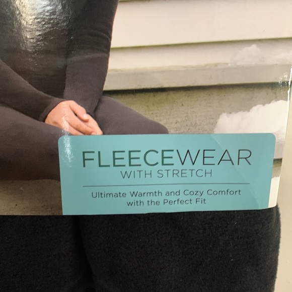 Cuddl Duds Fleece Wear long sleeve crew NWT - Picture 3 of 7